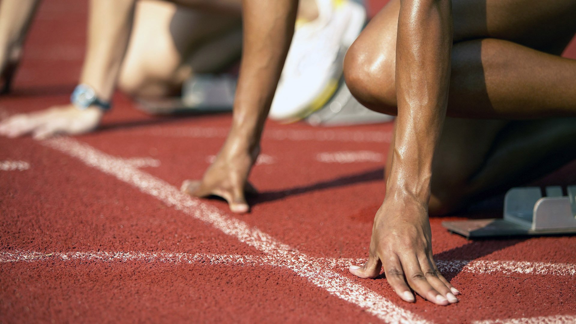 “新都兴城垒球赛：强队争锋，谁能拔得头筹？”