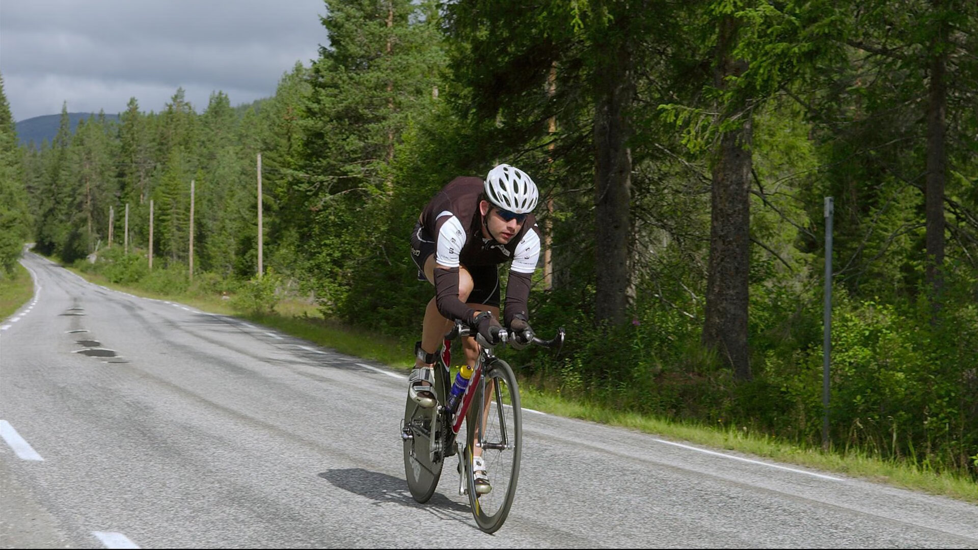 World短跑科研成果产业化签约（含英文术语）：训练工具实现落地，短跑田径项目